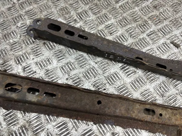 Fram bromsbelägg set OEM AMD222277 för Lexus CT 200H image 4