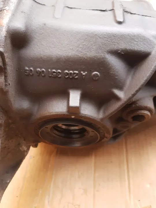 MERCEDES C W204 E W212 Diferencial A2043500614 image 6