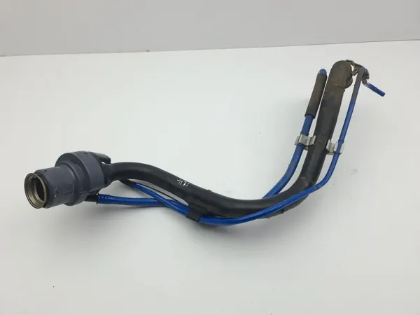 Pescoço de enchimento OEM 7774512120 para Toyota Corolla image 2