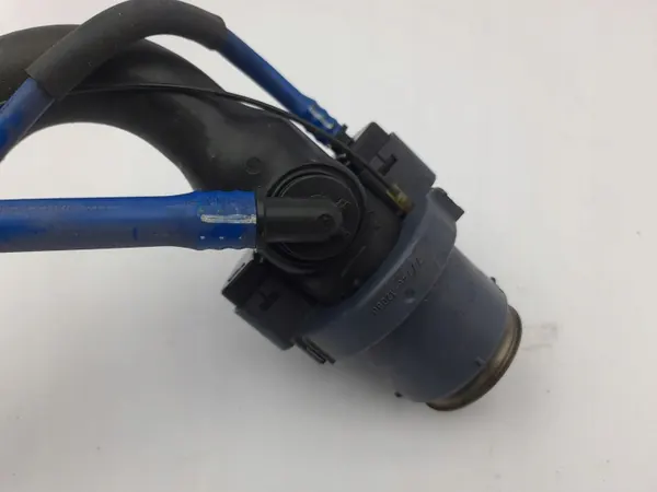Pescoço de enchimento OEM 7774512120 para Toyota Corolla image 4