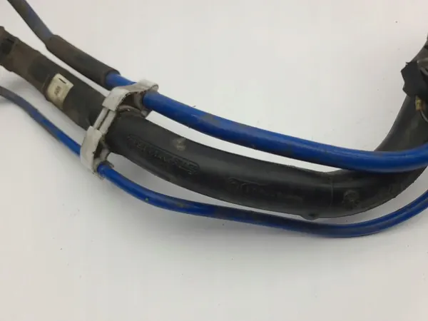 Pescoço de enchimento OEM 7774512120 para Toyota Corolla image 9