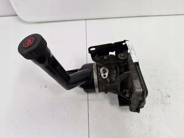 Peugeot OE 9673536580 Servostyrningspump image 2