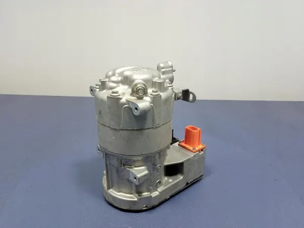 Skoda OE Airco Compressor OEM 1EA820807H - Gebruikt image 2
