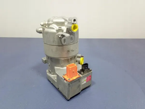 Skoda OE Airco Compressor OEM 1EA820807H - Gebruikt image 4