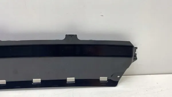 OEM A2058851524 Achterbumperafdekplaat - Gebruikt image 3