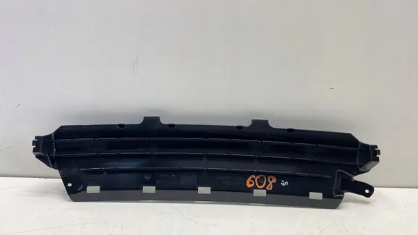 OEM A2058851524 Achterbumperafdekplaat - Gebruikt image 4