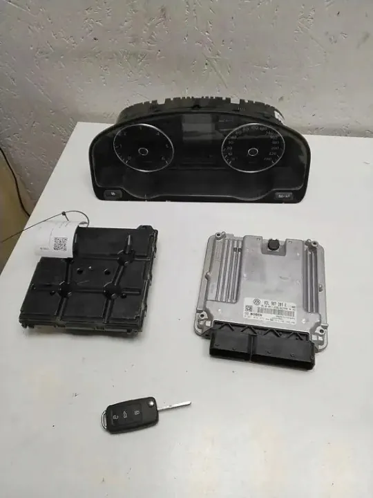 Ontsteking set OEM 03L907309K voor VW Multivan V image 3