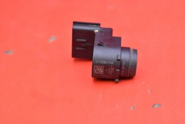 Sensor de aparcamiento trasero OEM 99310-N9700 Hyundai Tucson image 4