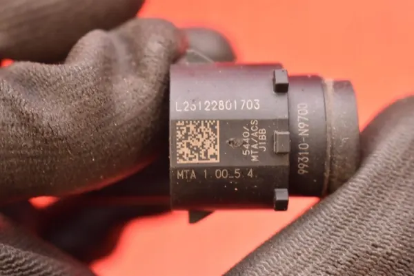 Sensor de aparcamiento trasero OEM 99310-N9700 Hyundai Tucson image 8