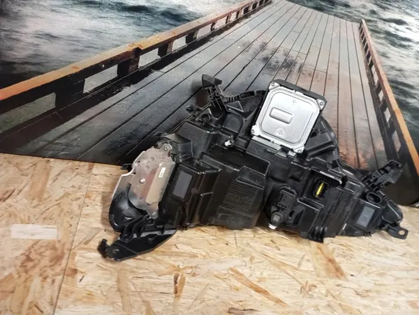 Farol dianteiro direito Xenon AHL BMW X3 F25 63117277004 image 3