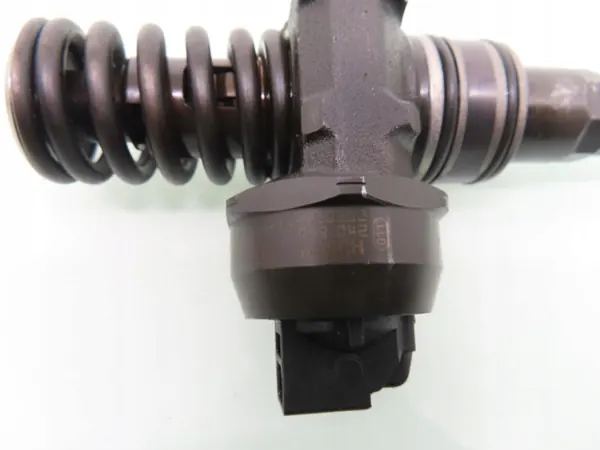 Injecteur Unitaire Volkswagen OE 038130073BQ Occasion image 3