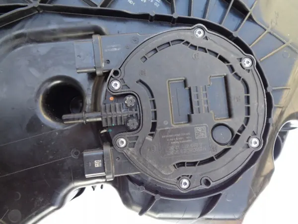 Tanque AdBlue Mercedes OEM A0994711200 para Classe C W205 image 5