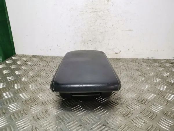 Accoudoir console Mitsubishi Outlander 2014 OEM FOB19296 image 3