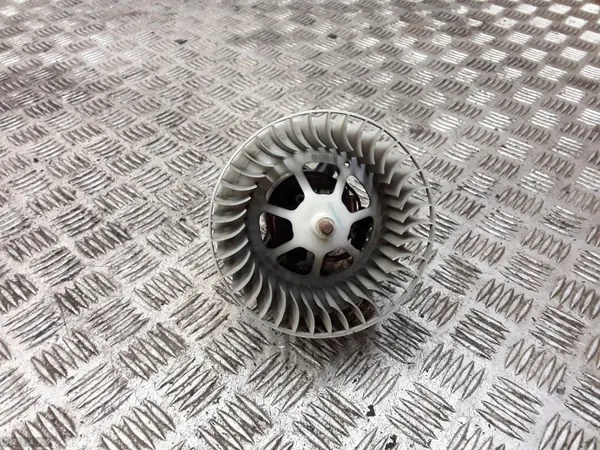 Mercedes-lämmityspuhallin OEM AM-521415 Käytetty image 2