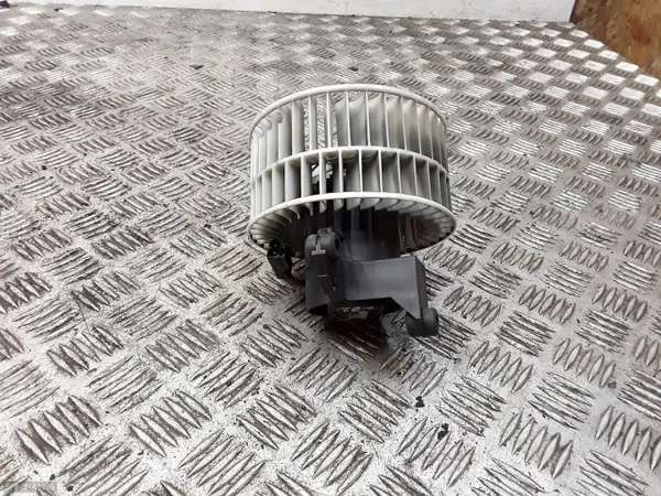 Mercedes-lämmityspuhallin OEM AM-521415 Käytetty image 4