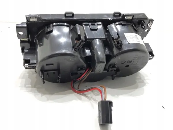 Juomaholderi OEM LORK-361-132151 Audi Q8 SUV:lle image 4