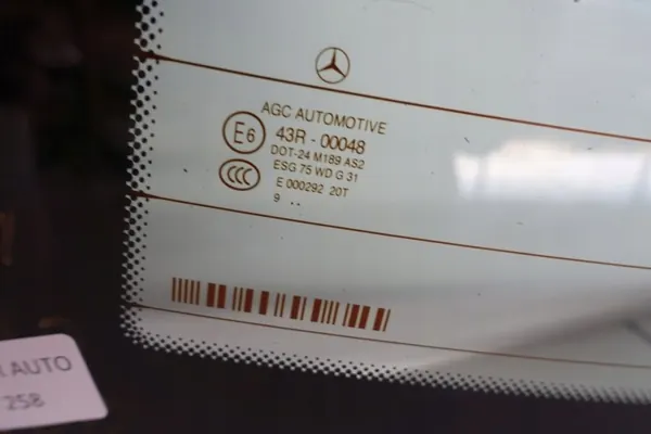Mercedes C-Klasse W204 Heckklappenscheibe OEM 204szyb.tyłk1 image 4
