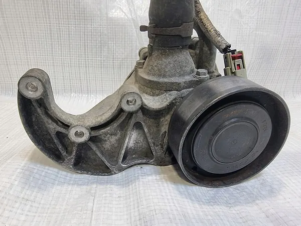 OPEL ANTARA CHEVROLET CAPTIVA Vattenpump 25186663 image 3