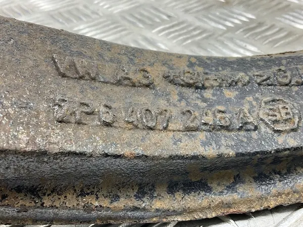 Volkswagen Touareg II 2017 Mozzo ruota anteriore destro image 3