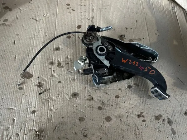 Levier de frein à main Mercedes-Benz OEM A2044200484 image 2