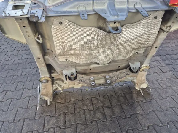 OEM PAS TYLNY WANNA BAGAŻNIKA 4WD 4X4 VITARA III 15- 18- LIFT LAKIER ZCE CZARNY image 7