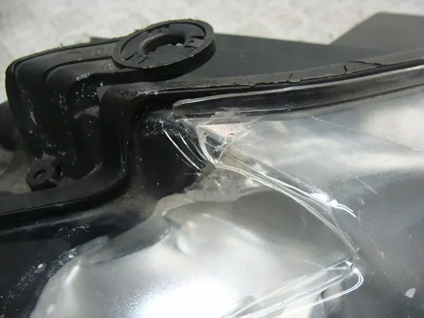 VW Touran 1 I Lift 06-10 Oikea Ajovalaisin 1T1941006B image 2