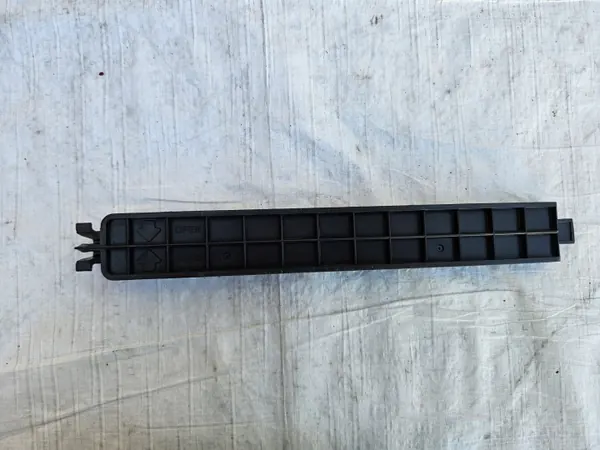 OEM ZAŚLEPKA FILTRA KABINOWEGO KIA RIO III 11-17 image 2