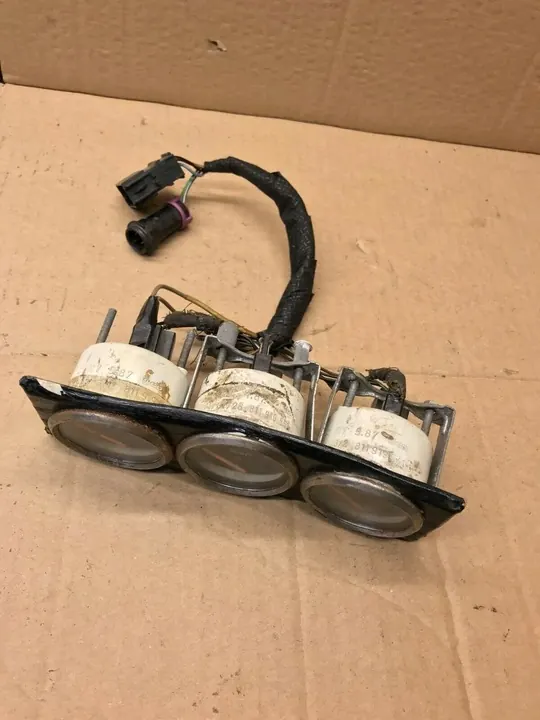 Volkswagen Golf II 1984 Oil Temperature Sensor image 1