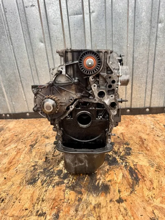 Bloque inferior de poste motor Ford Kuga 1.5 TDCI XWMB image 7