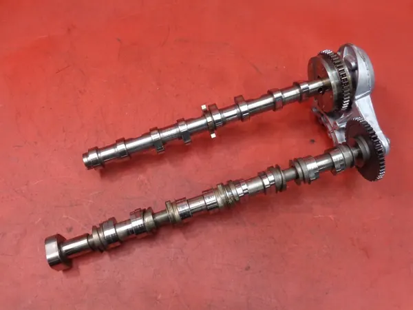 Kamaxlar Audi A5, A4 2.0 TFSI CDN 2009 06H103166G image 3