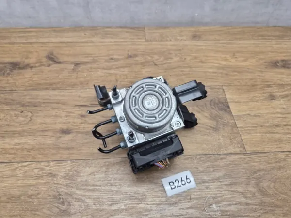Controlador Bomba ABS BMW OEM 6861376 - Usado image 6