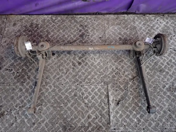 Daewoo Matiz Hinterachsbalken OEM M1082599 image 2