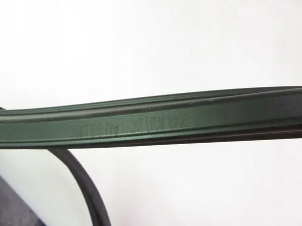 Raamrubber rechts achter OEM 7289668 BMW X5 F15 F85 image 6