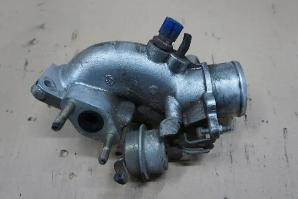 Corps de papillon MAZDA B2500 pour Ford Ranger 2.5 TD image 2
