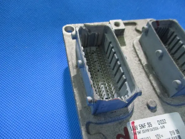 FIAT PANDA II 1.2 ECU 51788361 image 2