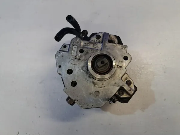 Hogedruk brandstofpomp Volvo S60 I 2.4L 120kw OEM 8251785 image 4