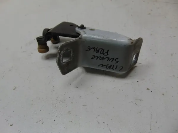 Oikea liukuoven rulla OEM 531807-F Mercedes Citan image 2