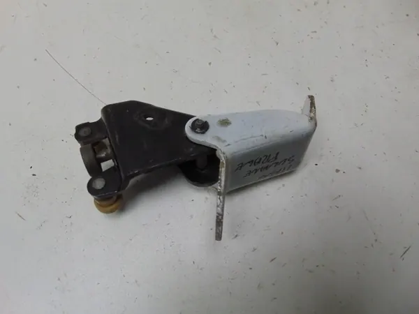 Oikea liukuoven rulla OEM 531807-F Mercedes Citan image 3