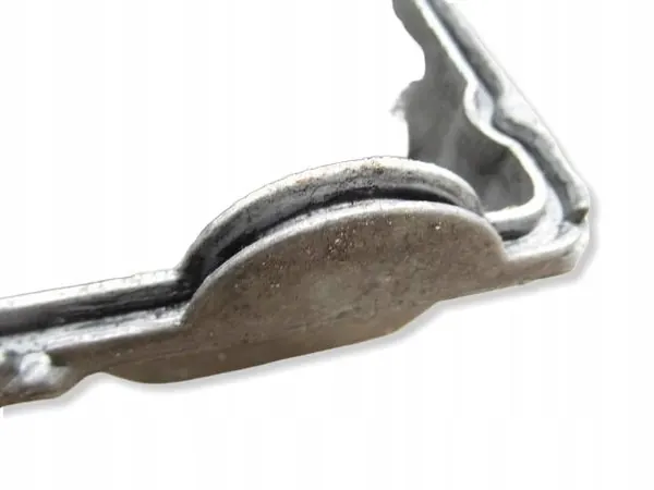 Couvercle de soupape Ford OEM BE91TC Mondeo Mk III image 5
