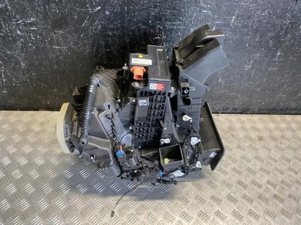 Carcaça do soprador OEM 1EA820351BH para VW ID.3 image 3