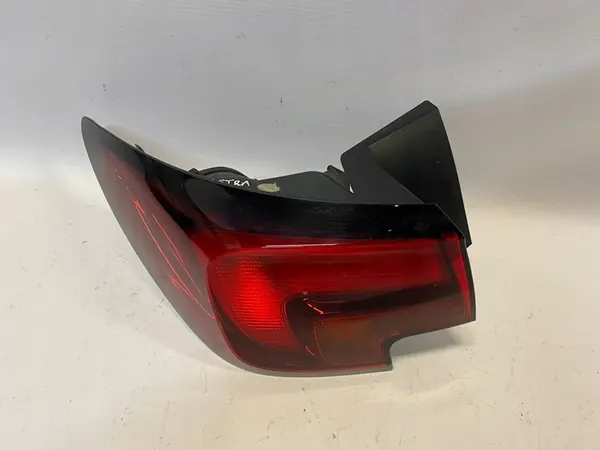 LÁMPARA TRASERA IZQUIERDA OPEL ASTRA K V HB 16R 39015943 image 2
