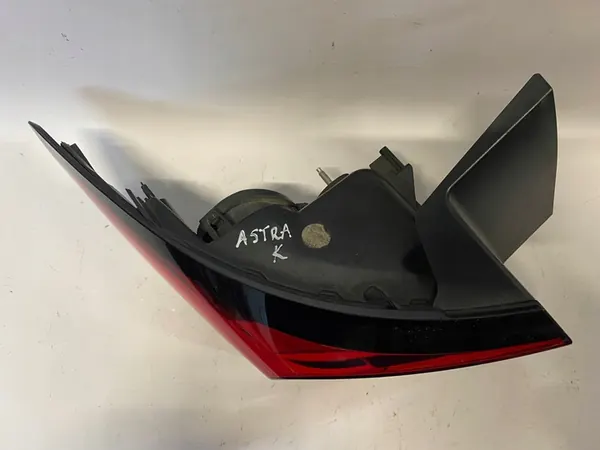 LÁMPARA TRASERA IZQUIERDA OPEL ASTRA K V HB 16R 39015943 image 5