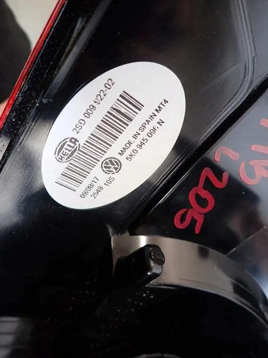 Lámpara trasera derecha VW GOLF VI 2009- 5K0945096N image 3