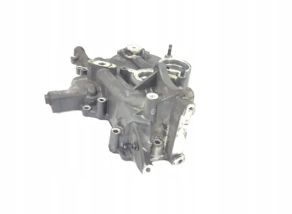 Scania Motor-Vorderabdeckung OEM 1813554 - Gebraucht image 3