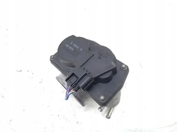 Corps de papillon OEM RME60-11 pour Nissan Qashqai 2.0 image 4