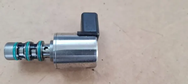 Soupape de pression d'huile OEM 0CK325076D pour boîte S-Tronic image 3