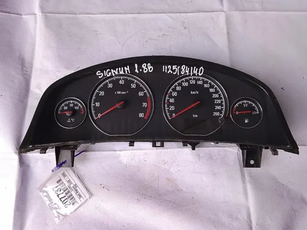 Velocímetro Opel Signum OEM 12508440 - Usado image 2