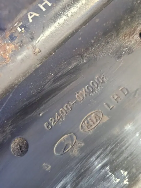 Subchasis Hyundai I10 07- OEM 62400-0X000 Usado image 6