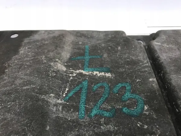 Toyota OE 51410-02320 skydd för Corolla XII image 10