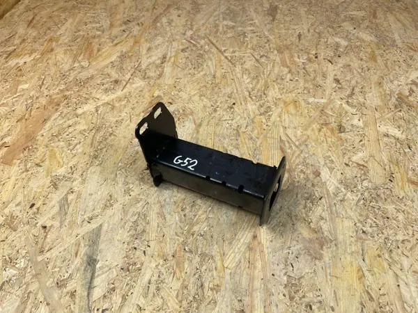 Toyota Yaris IV etu ala vasen murskavyöhyke OEM 239349-80-02 image 2